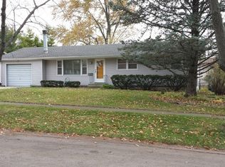 414 Gayle Ave, Dekalb, IL 60115