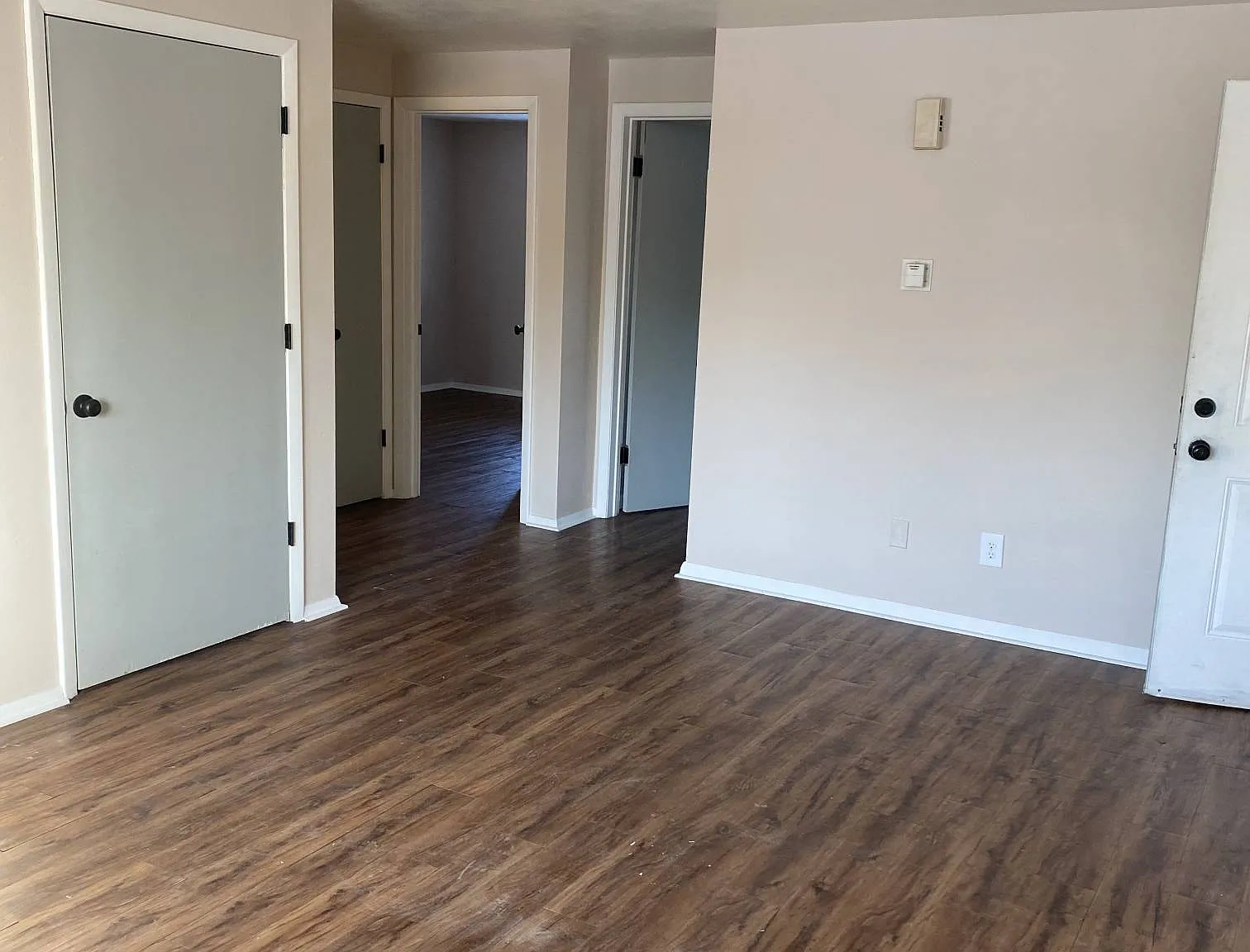 410 S Sterling St. - 7 — Photo 3
