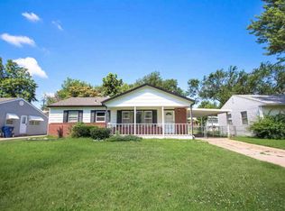 1039 N Lakeview Dr, Derby, KS 67037
