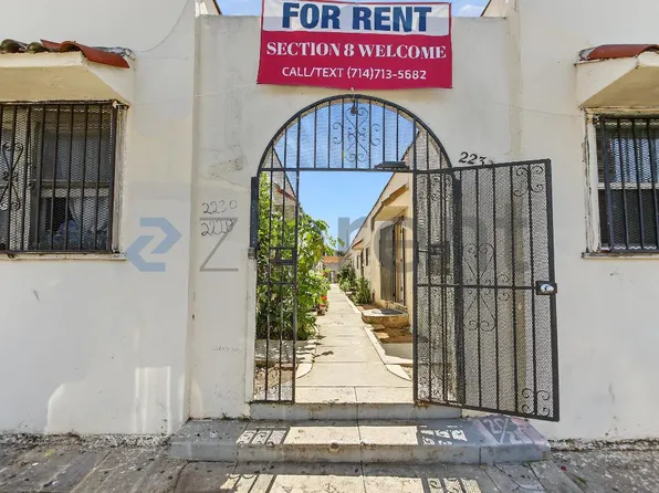 2230 3/4 W 15th St #10, Los Angeles, CA 90006