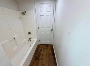 314 N D St #B, Exeter, CA 93221