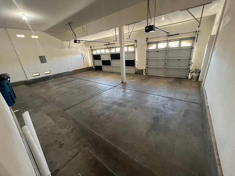 1550 Midnight Cowboy Ct — Photo 48
