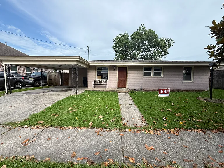 2409 Pecan Dr — Photo 13