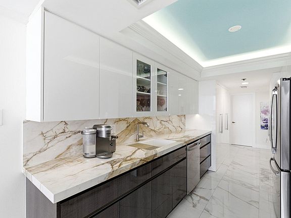 5th image of 2003 N Ocean Boulevard #1702