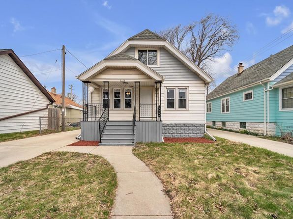 6824 West Hayes AVENUE, West Allis, WI 53219
