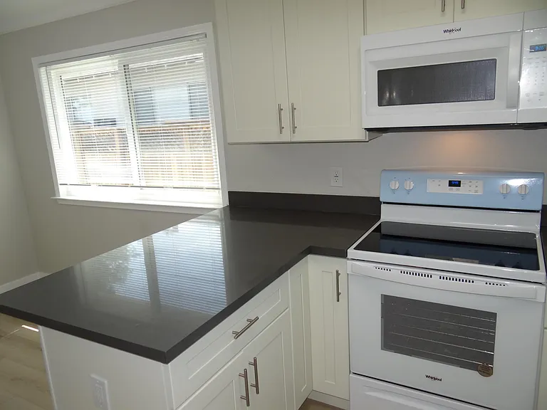 8642 Beverly Ln — Photo 21