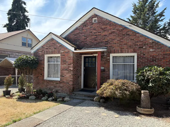 8731 Hamlet Ave S, Seattle, WA 98118