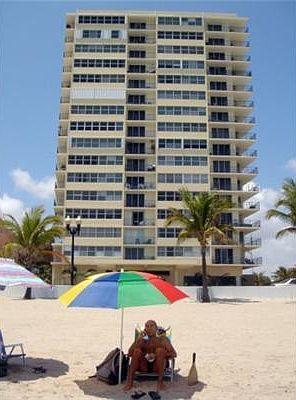 2nd image of 209 N Ft Laud Beach Boulevard #5G