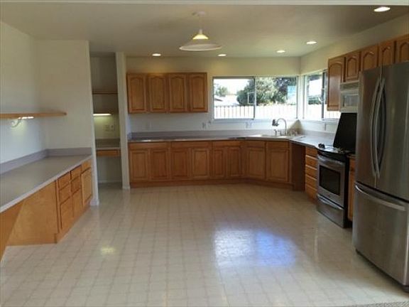 4th image of 67-1257 Kaomoloa Pl