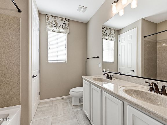 5th image of 1930 E Horseshoe Dr