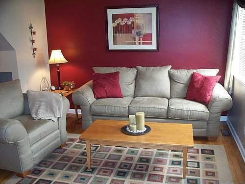 Living Room 16 x 11