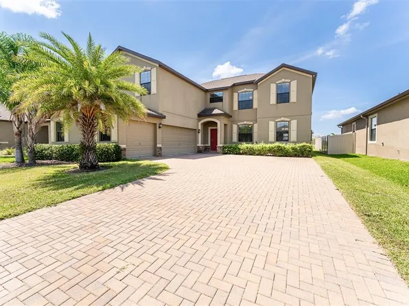 10021 Celtic Ash Dr, Ruskin, FL 33573