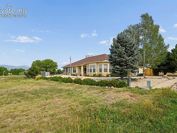 5th image of 10096 Rolling Ridge Rd