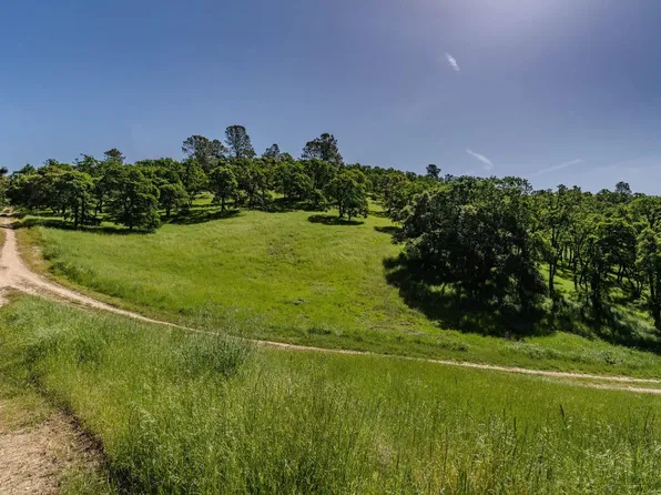 10991 Sunset Dr, Sutter Creek, CA 95685