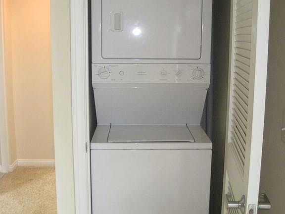 3rd image of 1150 J St Unit 404