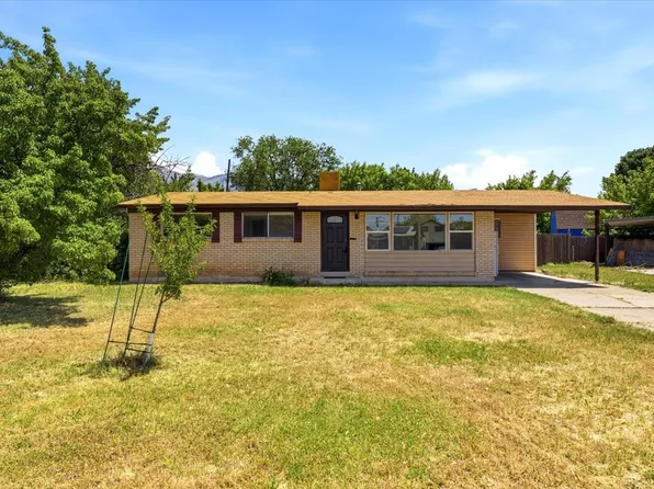 878 N Garnet St E, Layton, UT 84041