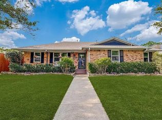 8415 Hunnicut Rd, Dallas, TX 75228