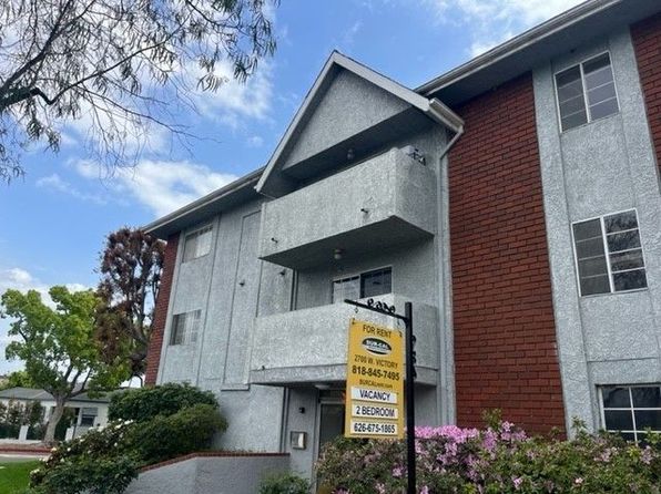 2700 W Victory Blvd #101