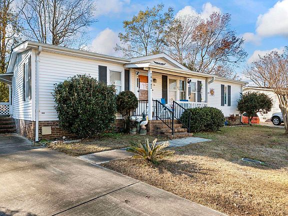 2nd image of 1118 Woodville Circle