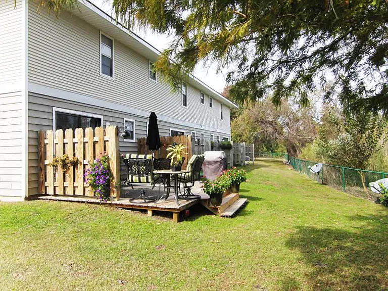 Lakewood Lodge — Photo 9