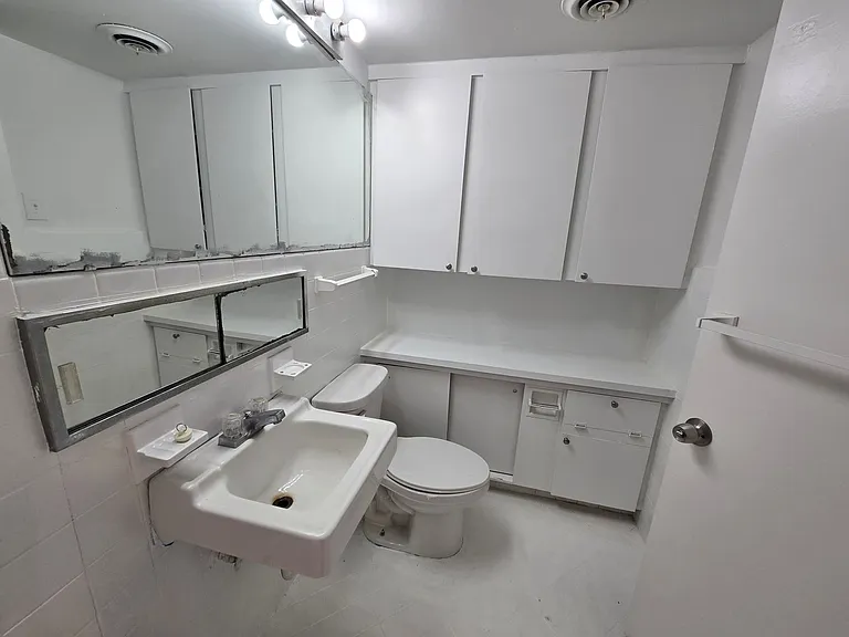The Rosa Apartments — Photo 103