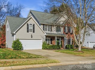 4810 Shadow Pine Dr, Charlotte, NC 28269