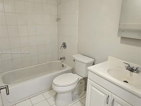 5th image of 3621 Ponce De Leon Blvd #S