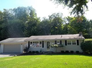 3390 Sycamore Dr, New Waterford, OH 44445