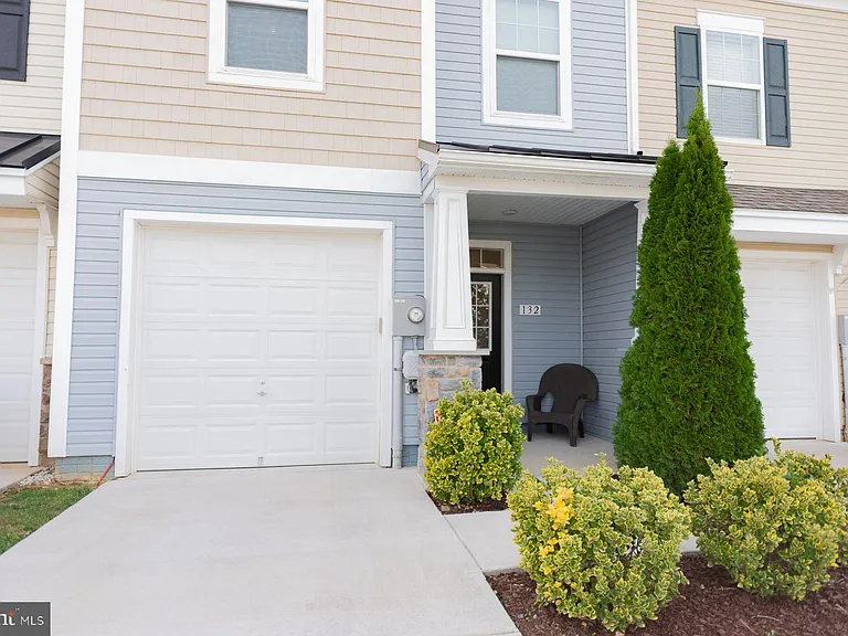132 Oflannery Ct — Photo 4