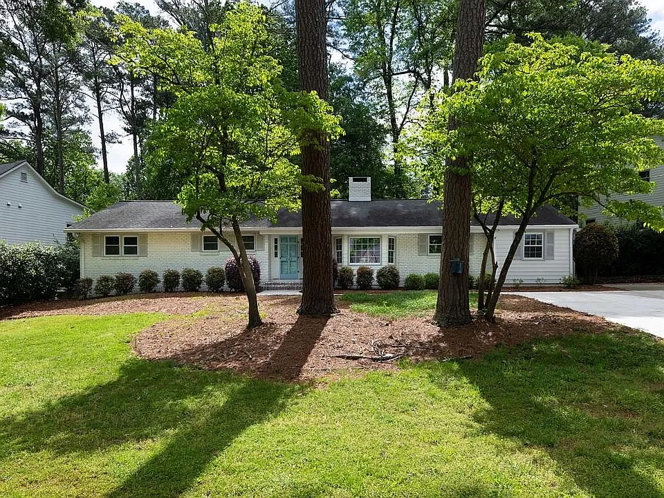 3129 E Wood Valley Rd NW
