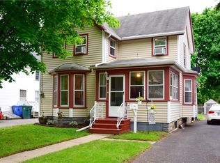 57 Saint Johns Park, Rochester, NY 14612