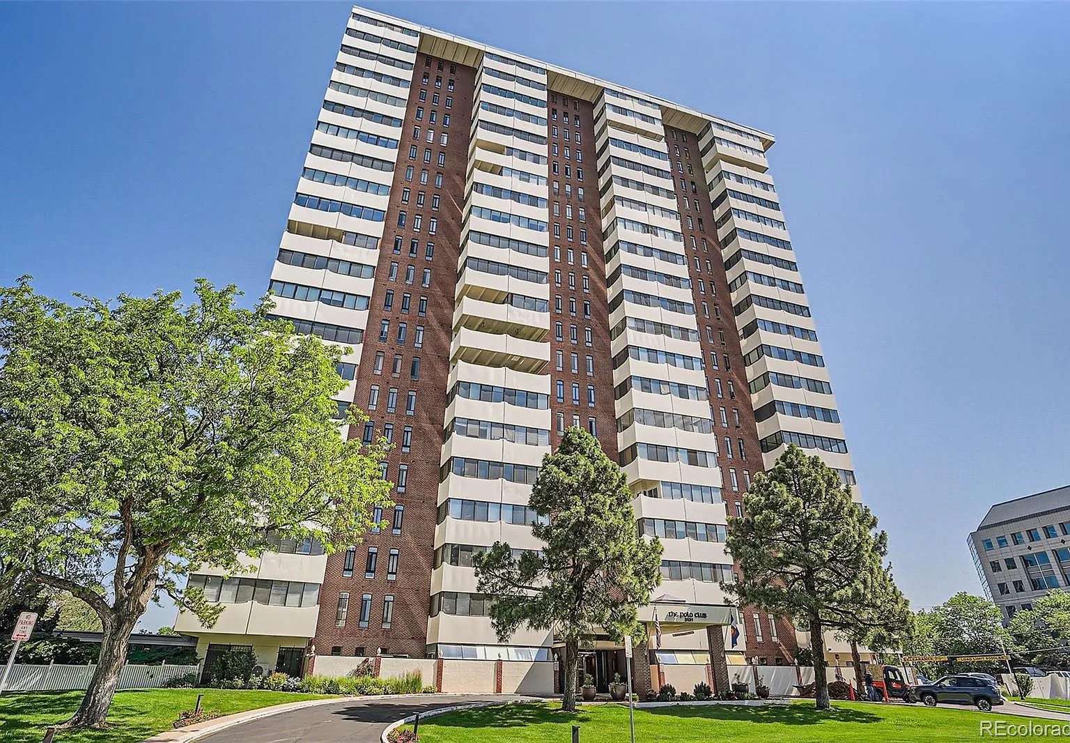 2 bed, 1150 sqft, $2,750 — Photo 2