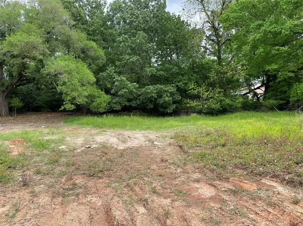 1545 Youree Dr, Shreveport, LA 71101