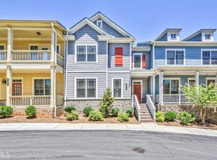 520 Suwanee Pass Ln, Suwanee, GA 30024