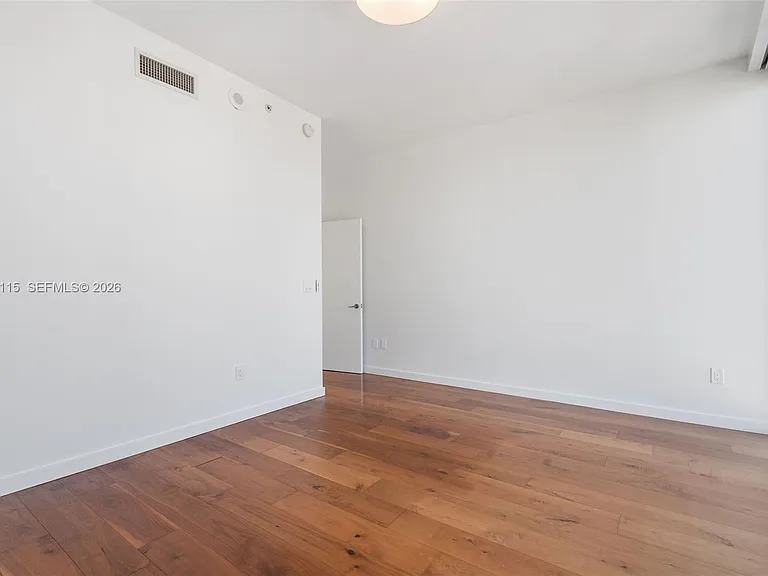 2020 N Bayshore Dr #3510 — Photo 27
