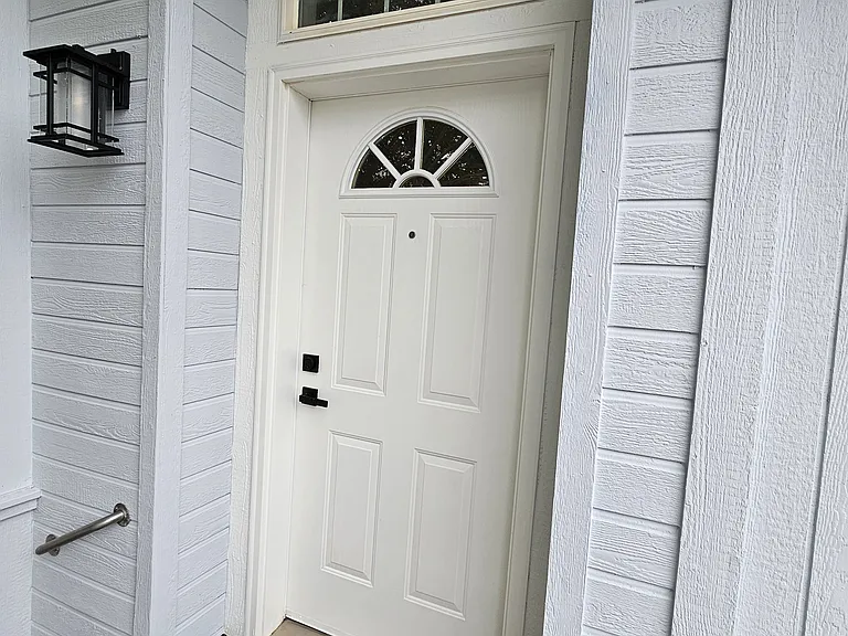 49 N 3820 W — Photo 22