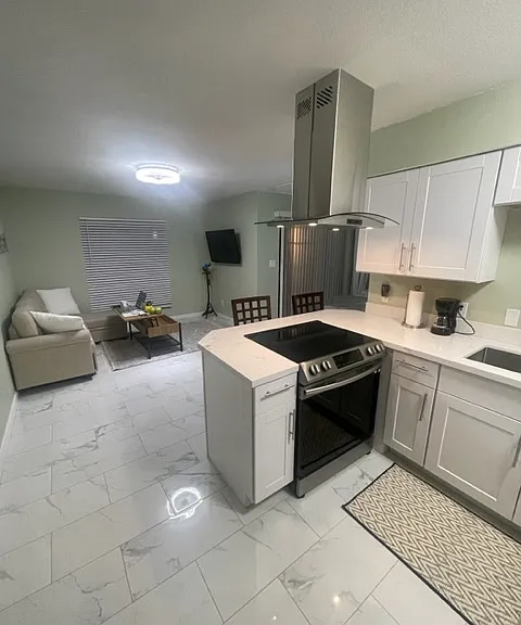 3131 W Cochise Dr — Photo 8