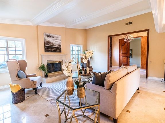 4th image of 21633 Cezanne Pl