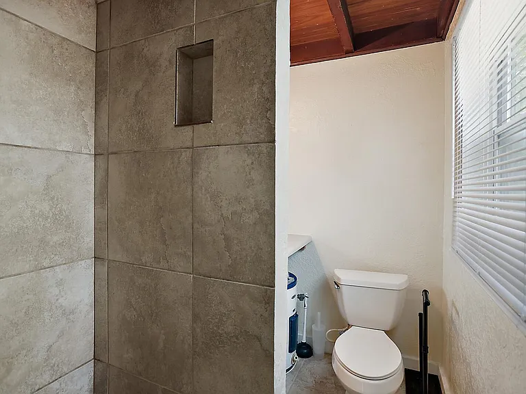207 Fern Dr #3 — Photo 19