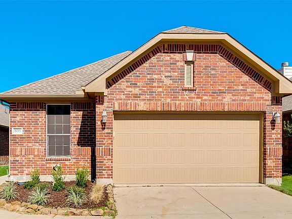 3rd image of 16001 Alvarado Dr