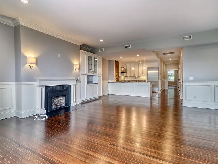 127 Bay State Road — Photo 30