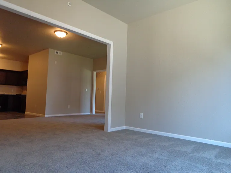 4008 University Ave S #112 — Photo 5