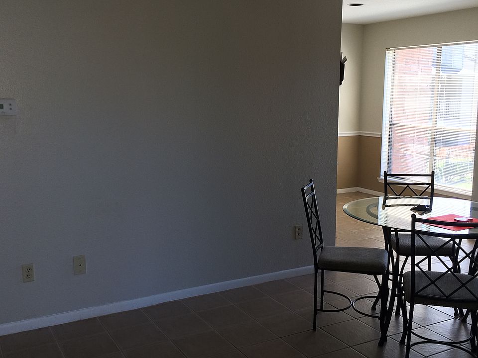 1st image of 16111 Aspenglenn Dr APT 202