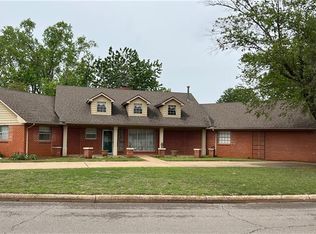725 Oak Dr, Weatherford, OK 73096