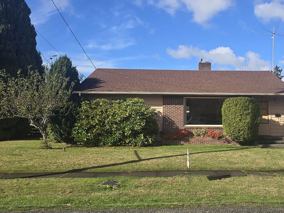 1st image of 2425 West St