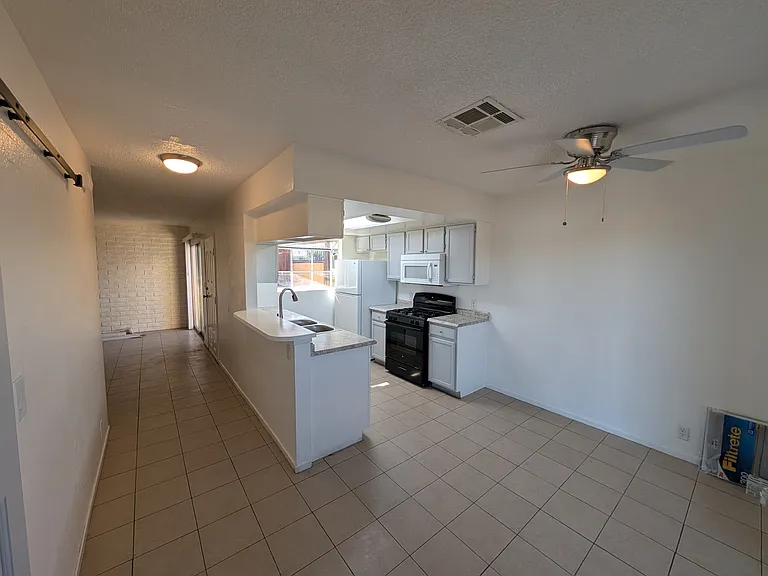 3033 Saint George St #A — Photo 5