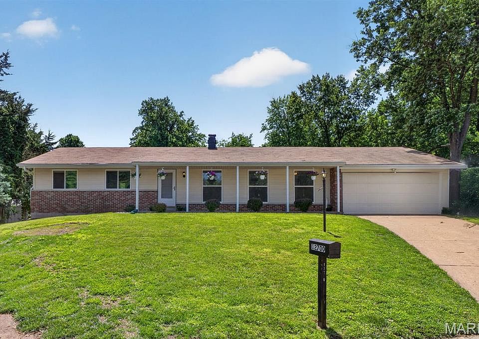 1st image of 12700 Karenway Ct