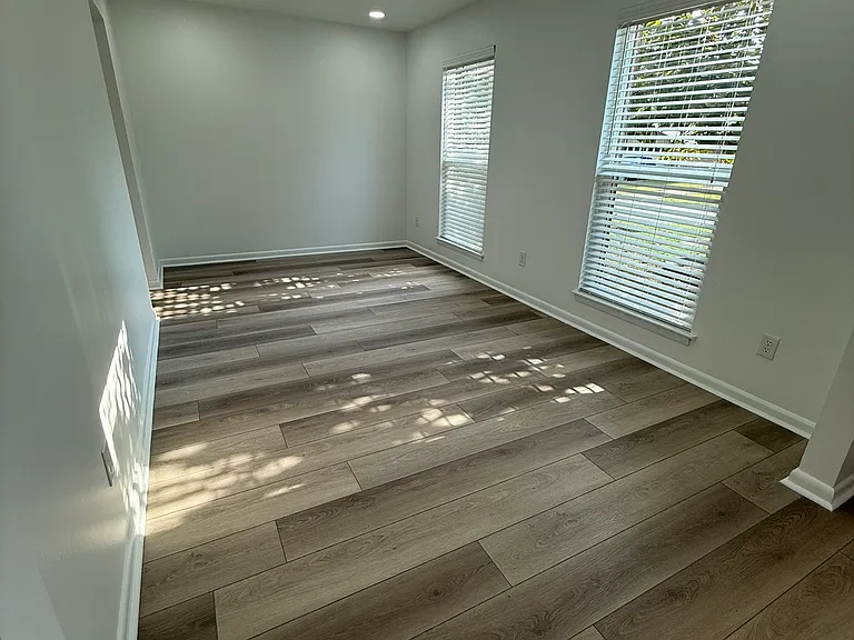 6 Pickering Dr — Photo 5