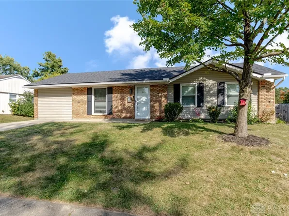 930 Firwood Dr, New Carlisle, OH 45344