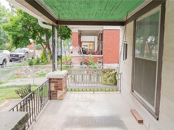 3rd image of 631 Orville Ave
